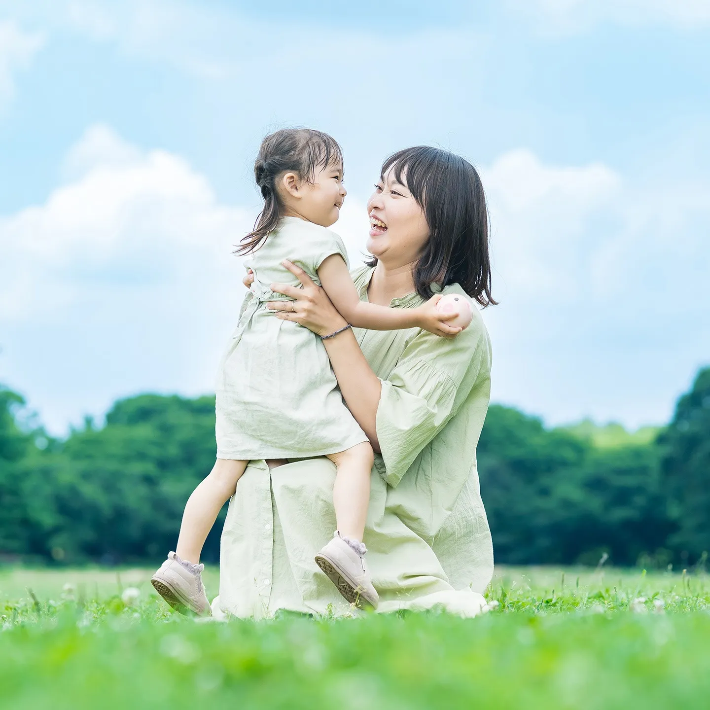 お子さんの成長を支える環境づくりを案内